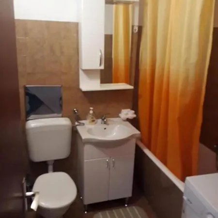 Appartement Nedjeljko - 150 M From Supetar